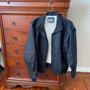 Zero Restrictions black, Goretex all weather golf jacket. Size L.